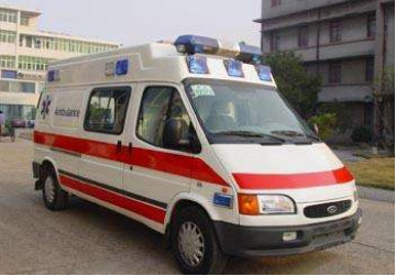 靖州救护车租赁